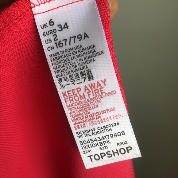 'Livi' Off the Shoulder Bardot Top
TOPSHOP - Picture 7 of 7